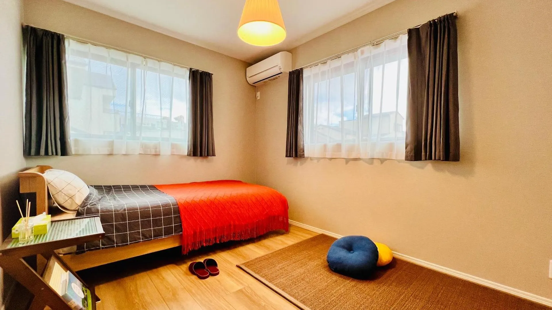 Apartment Ferienwohnung 關西機場直達 心齋橋難波電車5分 天下茶屋步行7分全新精品115平四臥室獨棟 免費停車 Ōsaka